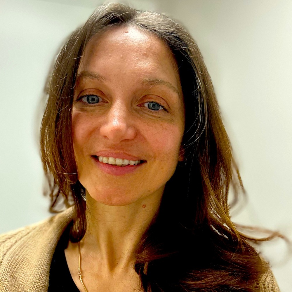 Meet your Posher, Maria